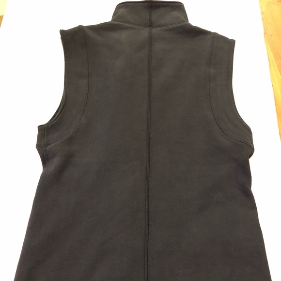 🔥 FIRE SALE CLOSET CLOSING🔥 RARE Lululemon Versa Vest Black Size 6 - Picture 7 of 8